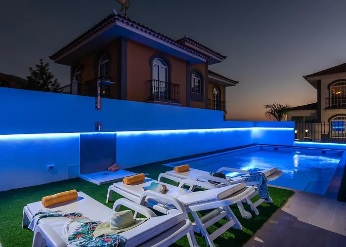 Marzella - Luxury أذيخي