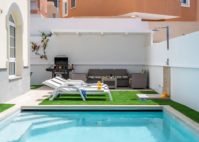 Marzella - Luxury أذيخي